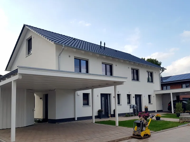Doppelhaushälfte von DENKER Eigenheim, 125 m² Wohnfläche