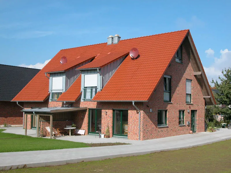 Doppelhaushälfte von DENKER Eigenheim, 127 m² Wohnfläche